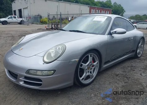 2005 Porsche 911 Carrera S из США, поврежденный, VIN WP0AB29935S742402